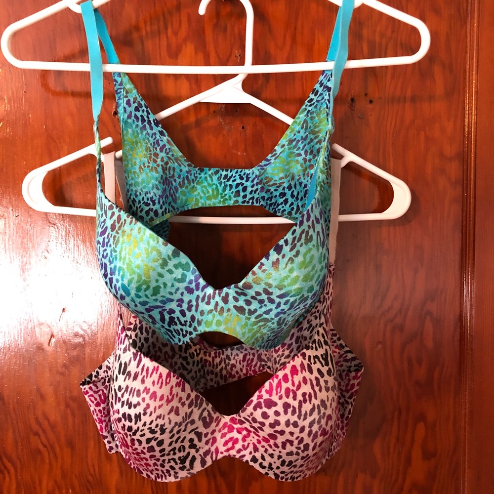 TWO! VS Bras!